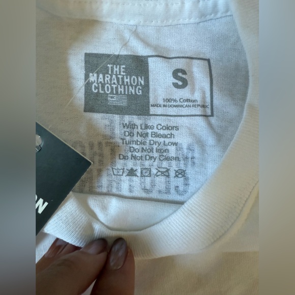 The Marathon Clothing Limited Edition Flag White Shirt Size Small NWT - Picture 3 of 4